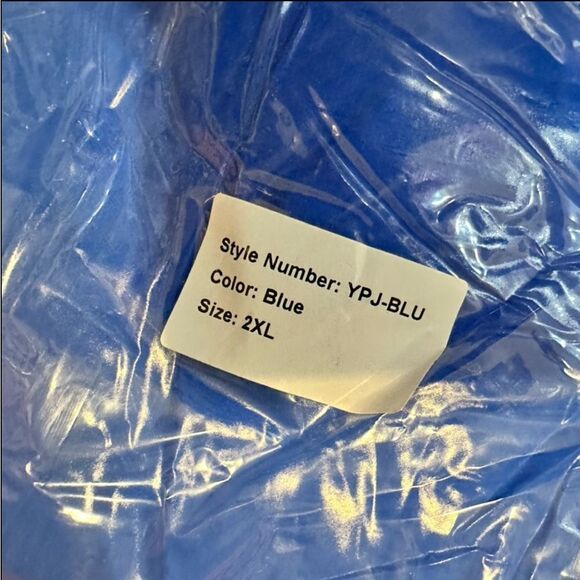 NWT Club Paradise Unisex Paxton Puffer Jacket No Front Closure - Blue- Size 2XL - Picture 11 of 11